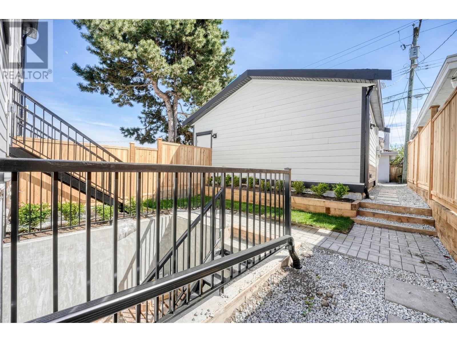 2262 Newport Avenue, Vancouver, British Columbia  V5P 2J2 - Photo 18 - R2954614