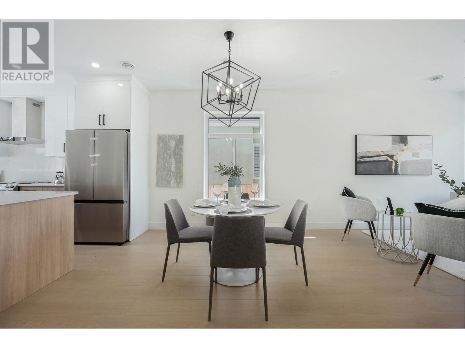 Property at 2262 NEWPORT AVENUE image 4