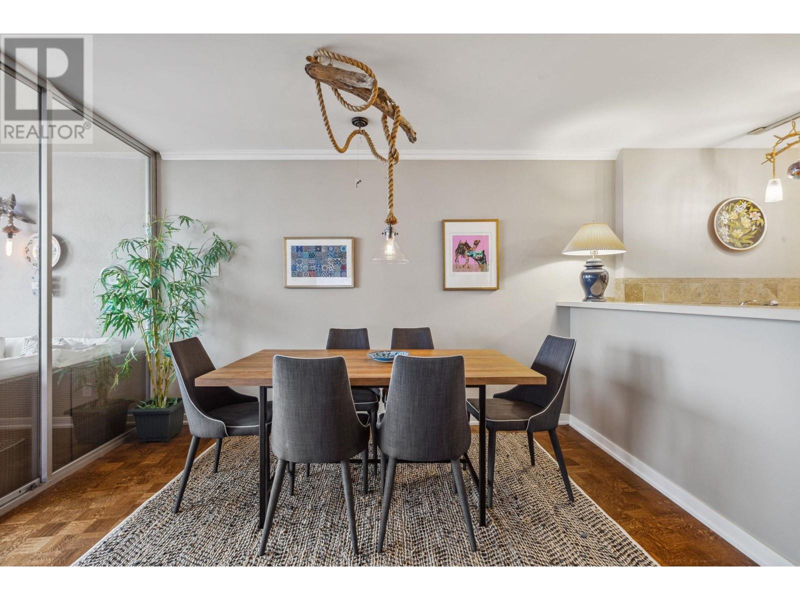 303 2135 Argyle Avenue, West Vancouver, British Columbia  V7V 1A5 - Photo 23 - R2954736