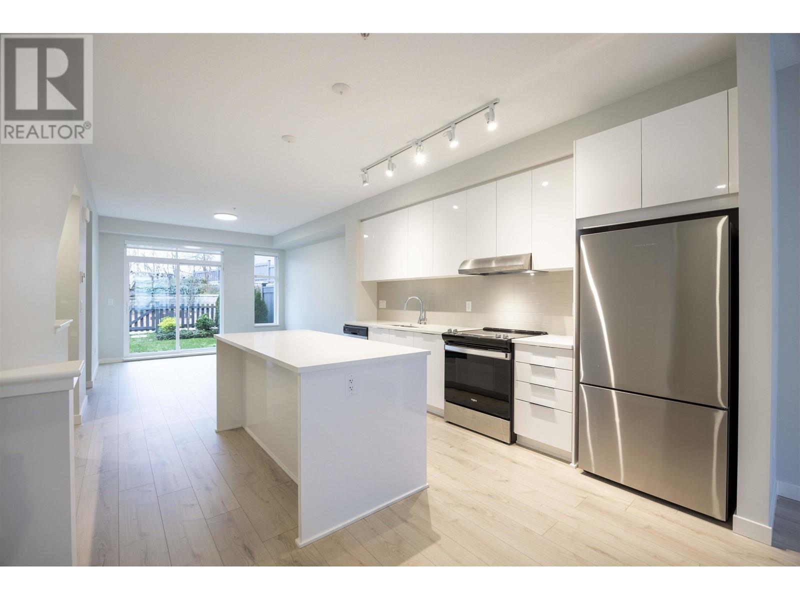 1060 11280 Pazarena Place, Maple Ridge, British Columbia  V2X 9H8 - Photo 14 - R2954778