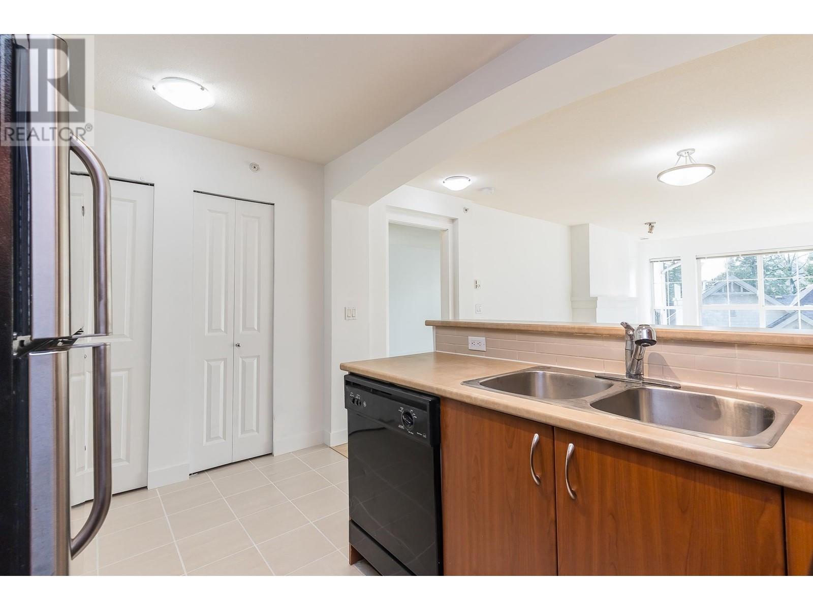 408 9233 Government Street, Burnaby, British Columbia  V3N 0A3 - Photo 11 - R2954431