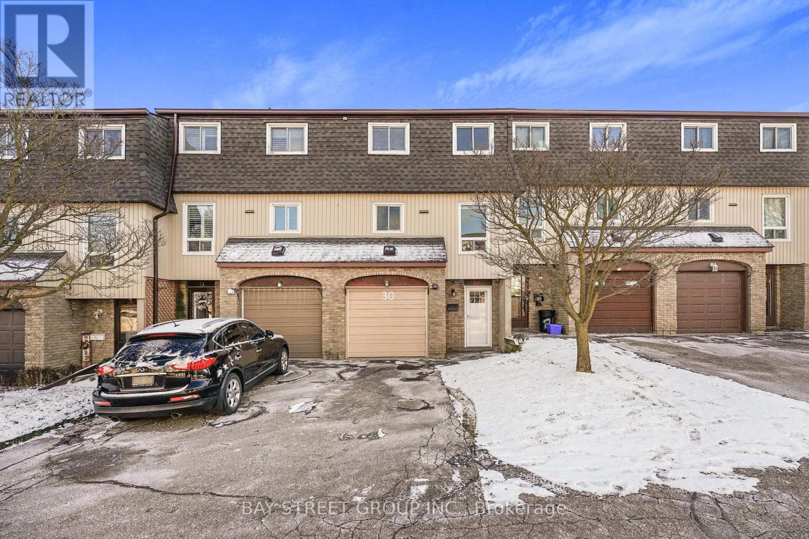 30 - 80 OLD COUNTRY DRIVE, Kitchener, Ontario