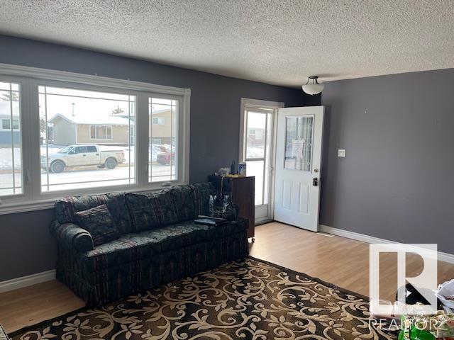 10424 110 Av, Westlock, Alberta  T7P 1G2 - Photo 3 - E4417526