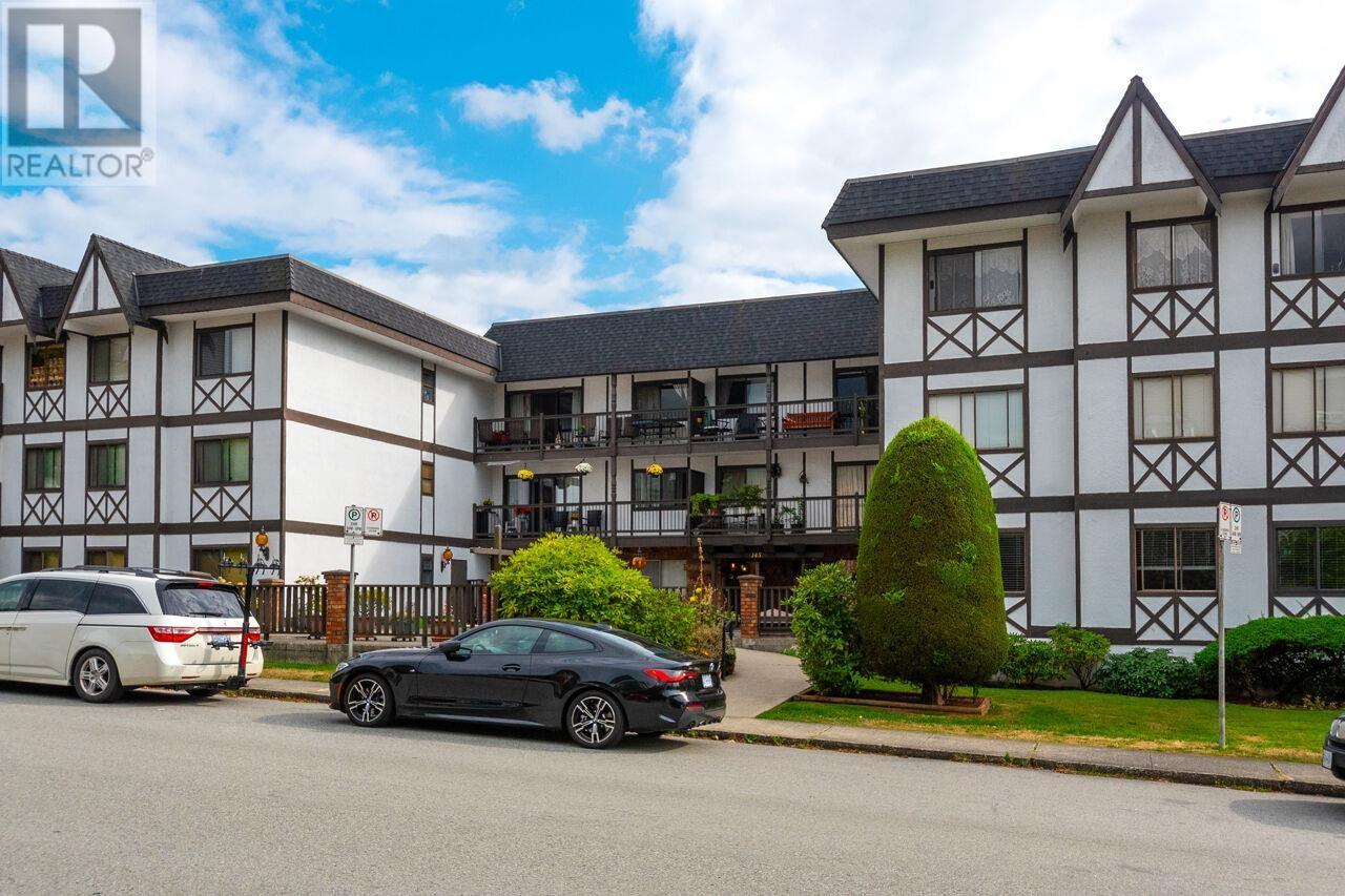 103 145 W 18th Street, North Vancouver, British Columbia  V7M 1W5 - Photo 2 - R2953475