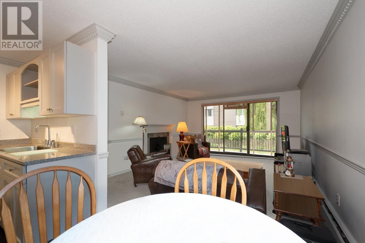 103 145 W 18th Street, North Vancouver, British Columbia  V7M 1W5 - Photo 6 - R2953475