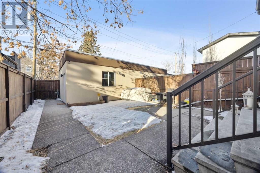 3009 26a Street Sw, Calgary, Alberta  T3E 2E2 - Photo 32 - A2186494