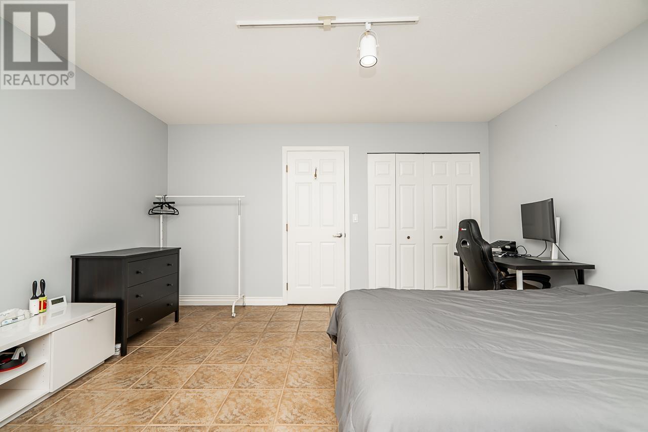 10 2990 Panorama Drive, Coquitlam, British Columbia  V3E 2W5 - Photo 22 - R2954488