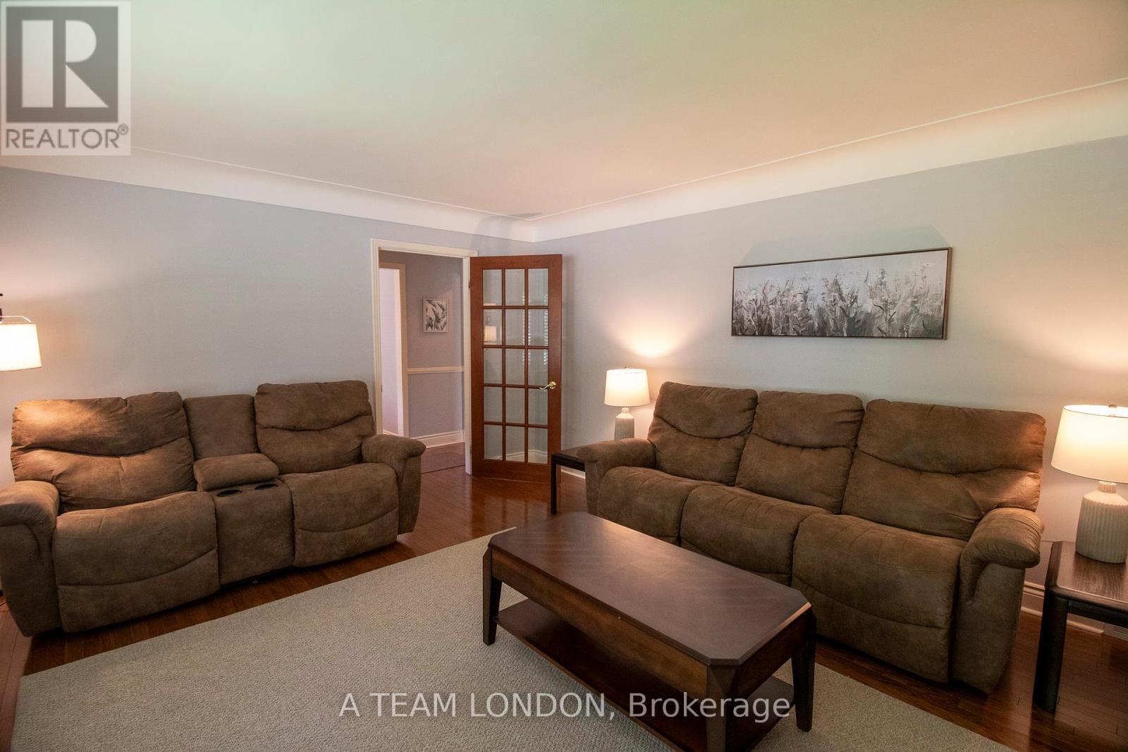 480 Pinetree Drive, London, Ontario  N6H 3N1 - Photo 7 - X11916596