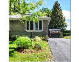 34 FOREHT CRESCENT, Aurora, Ontario