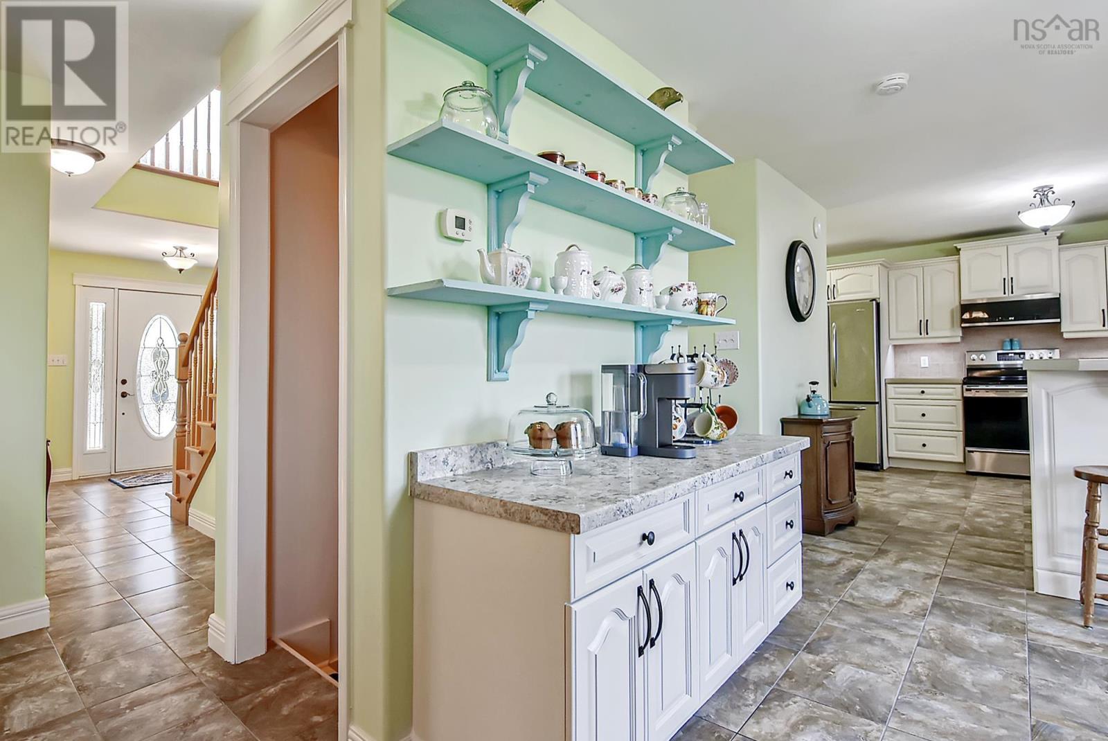 10 Tully Avenue, Shubenacadie, Nova Scotia  B0N 2H0 - Photo 12 - 202500027