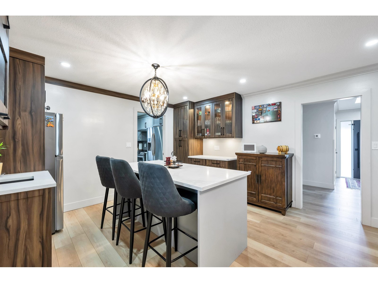 32942 Banff Place, Abbotsford, British Columbia  V2S 7B1 - Photo 6 - R2952564