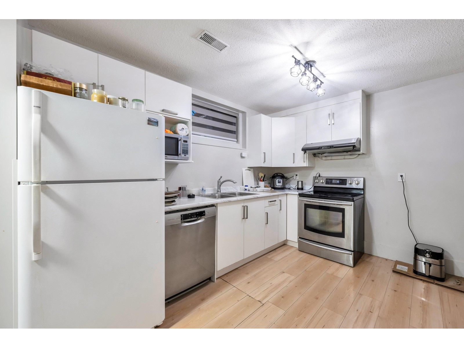 32942 Banff Place, Abbotsford, British Columbia  V2S 7B1 - Photo 30 - R2952564