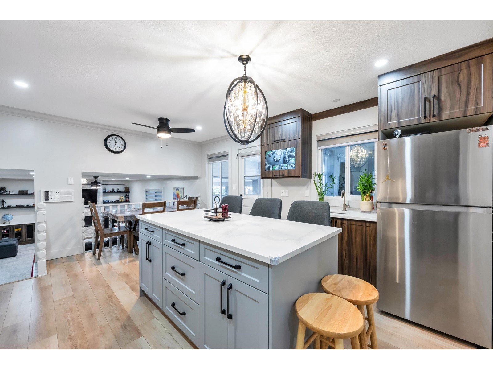 32942 Banff Place, Abbotsford, British Columbia  V2S 7B1 - Photo 7 - R2952564