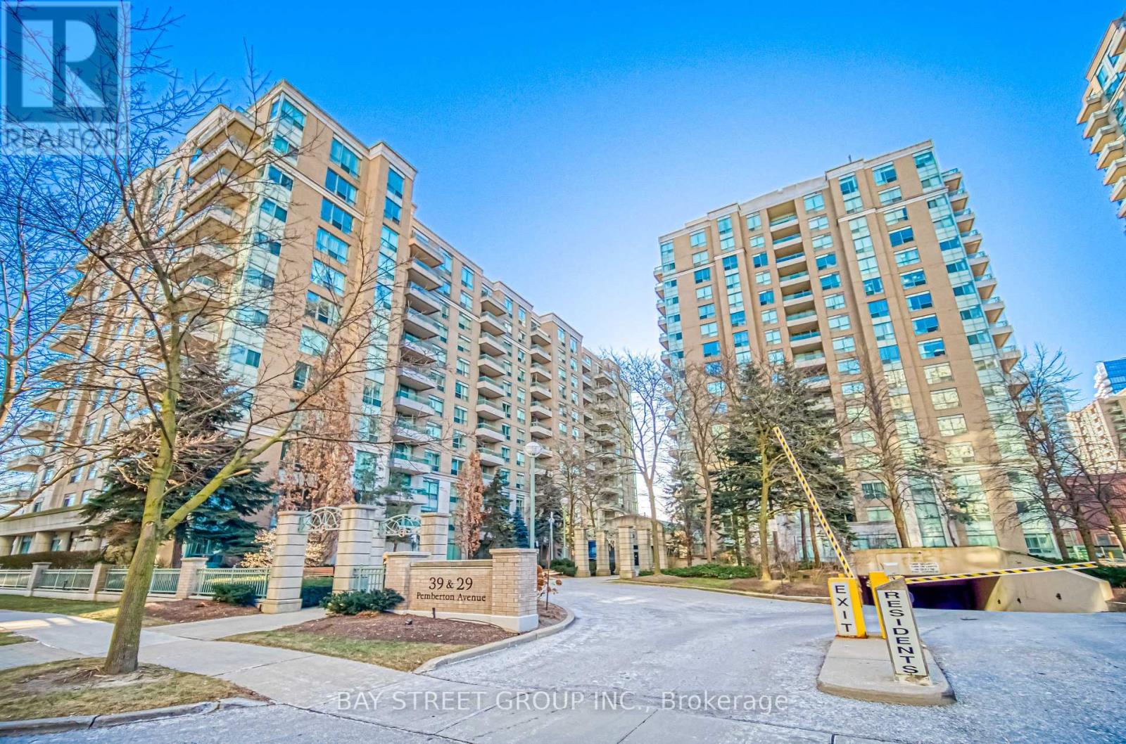 601 - 39 Pemberton Avenue, Toronto, Ontario  M2M 4L6 - Photo 1 - C11916649