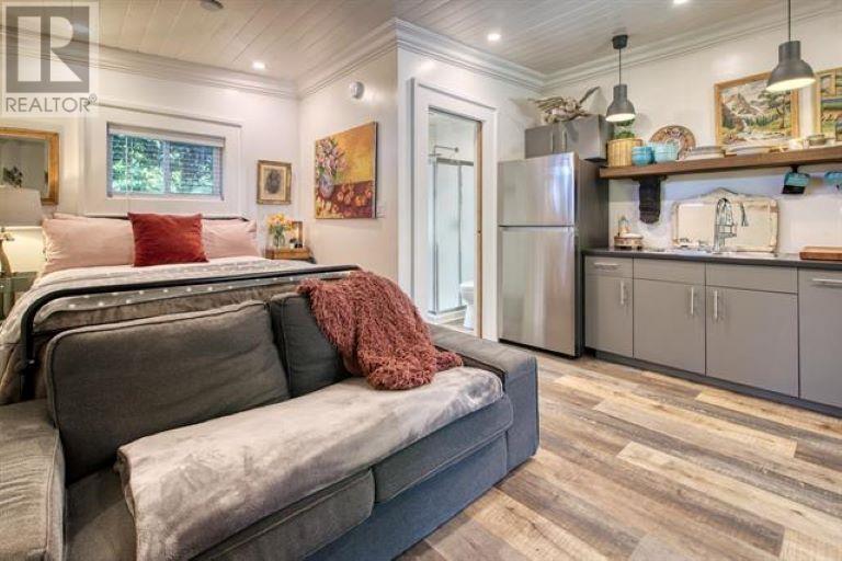 711 Franklin Road, Gibsons, British Columbia  V0N 1V8 - Photo 15 - R2925061