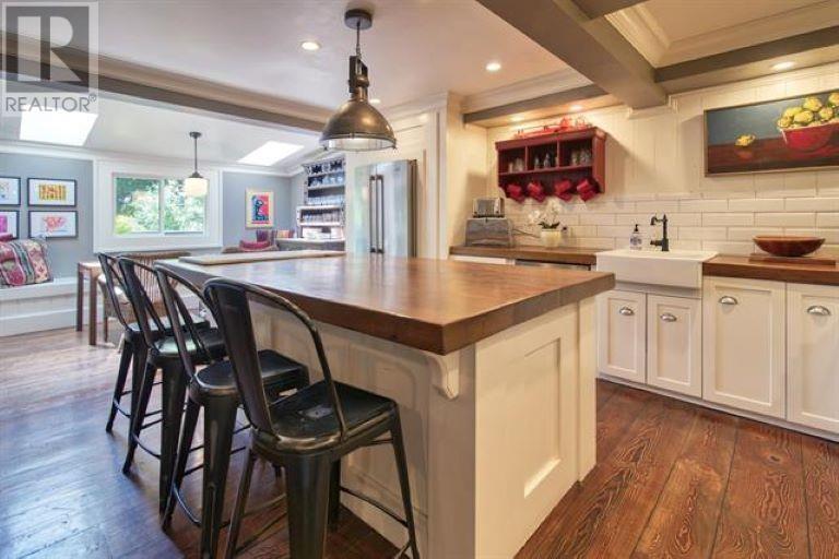711 Franklin Road, Gibsons, British Columbia  V0N 1V8 - Photo 6 - R2925061