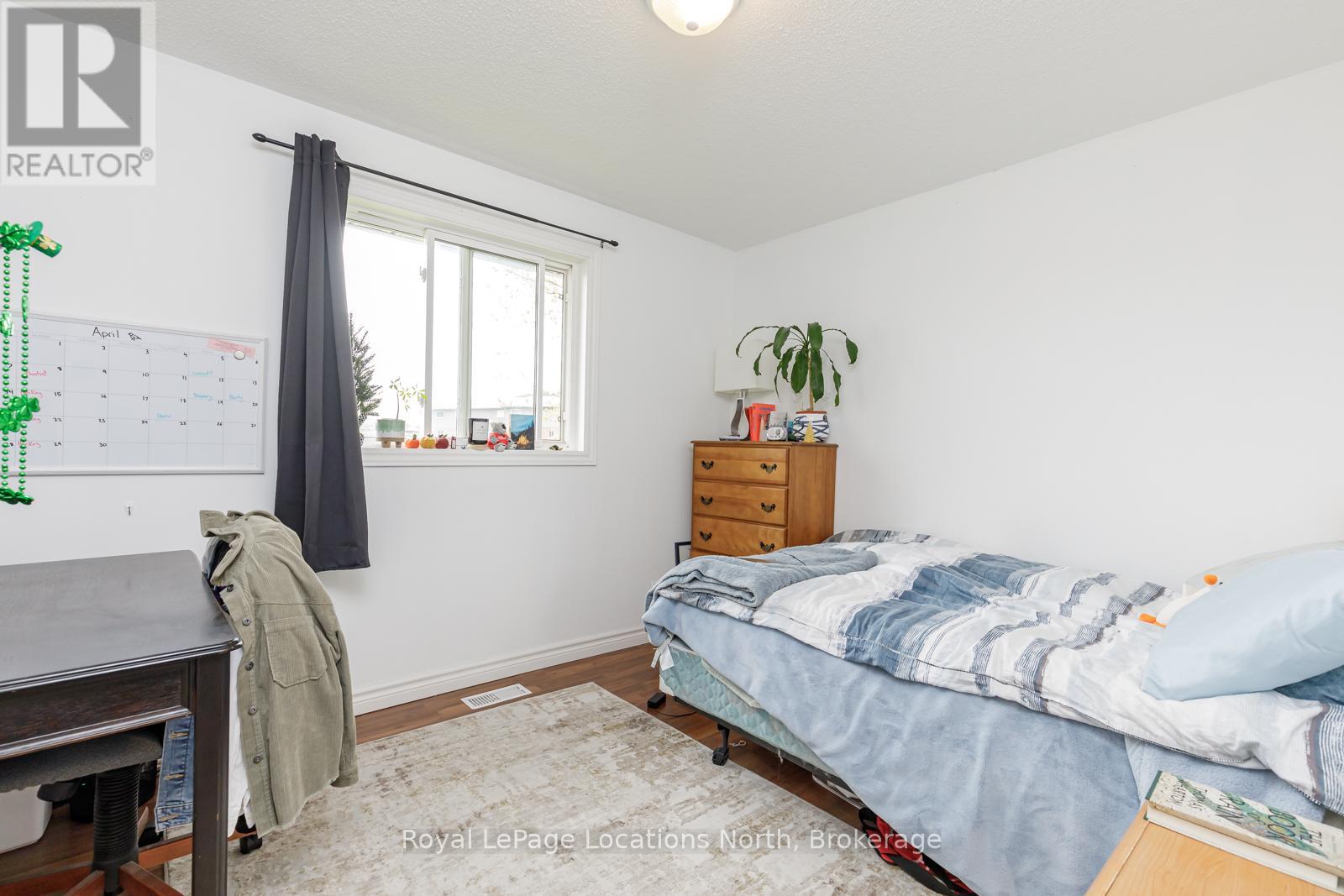 51 Raglan Street, Collingwood, Ontario  L9Y 4Y6 - Photo 10 - S11917016