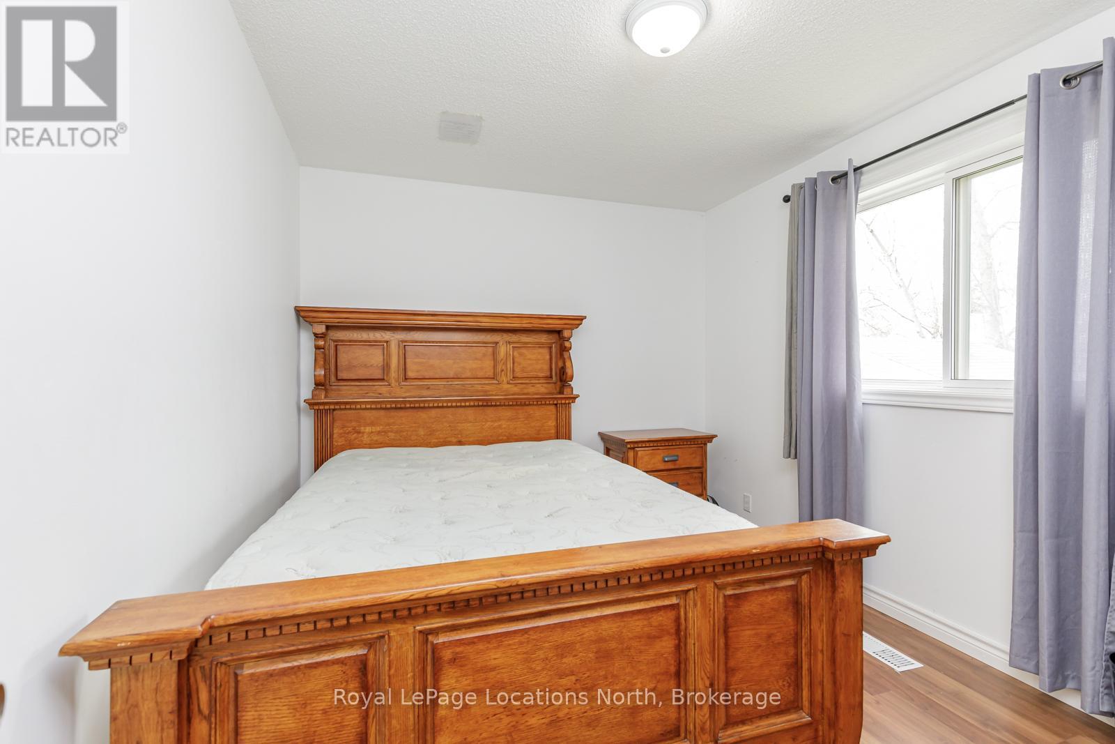 51 Raglan Street, Collingwood, Ontario  L9Y 4Y6 - Photo 12 - S11917016