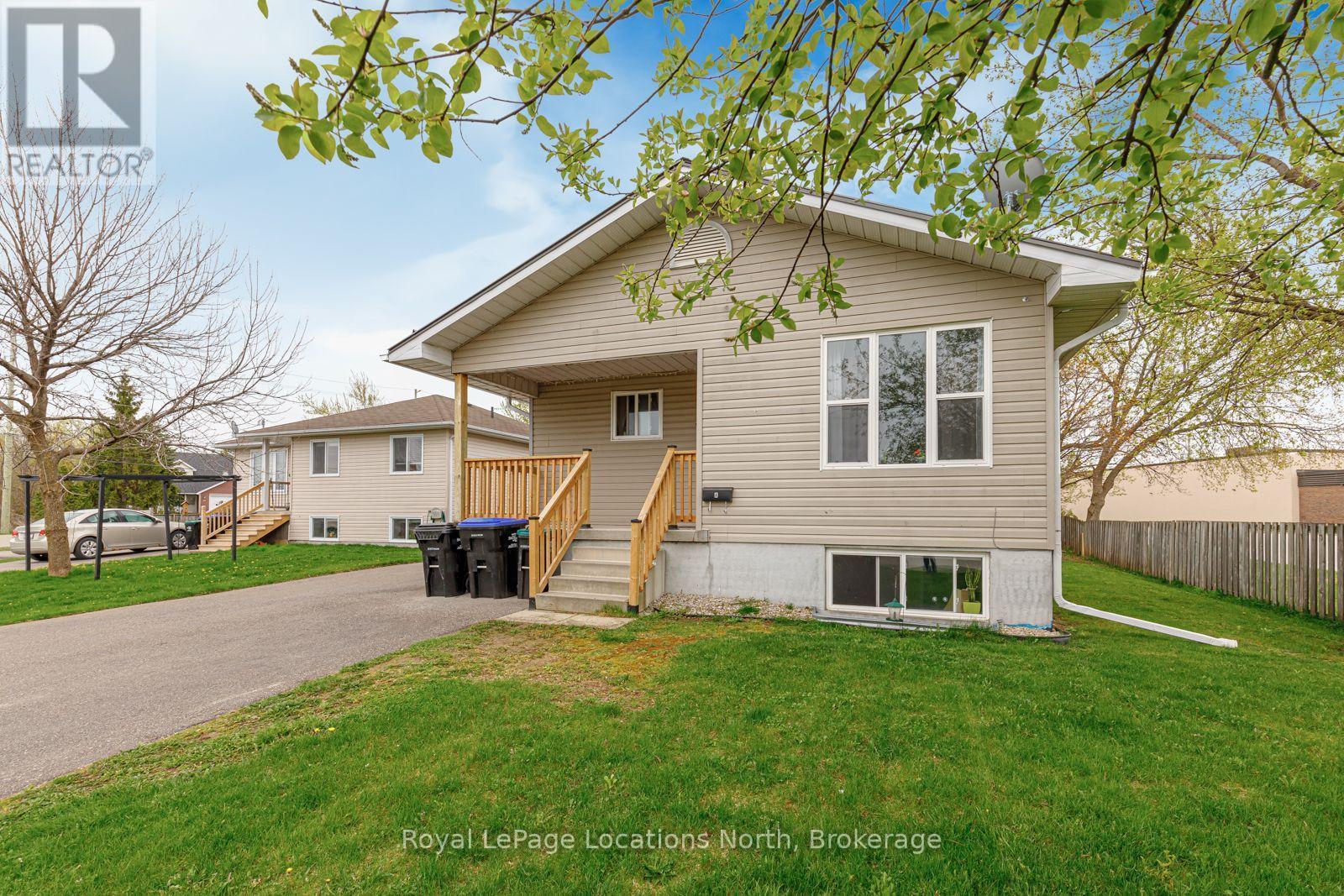 51 Raglan Street, Collingwood, Ontario  L9Y 4Y6 - Photo 3 - S11917016