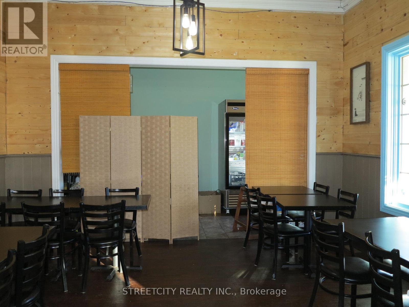 1035 Gainsborough Road N, London North, Ontario N6H 5L4 - Photo 6 - X11917180