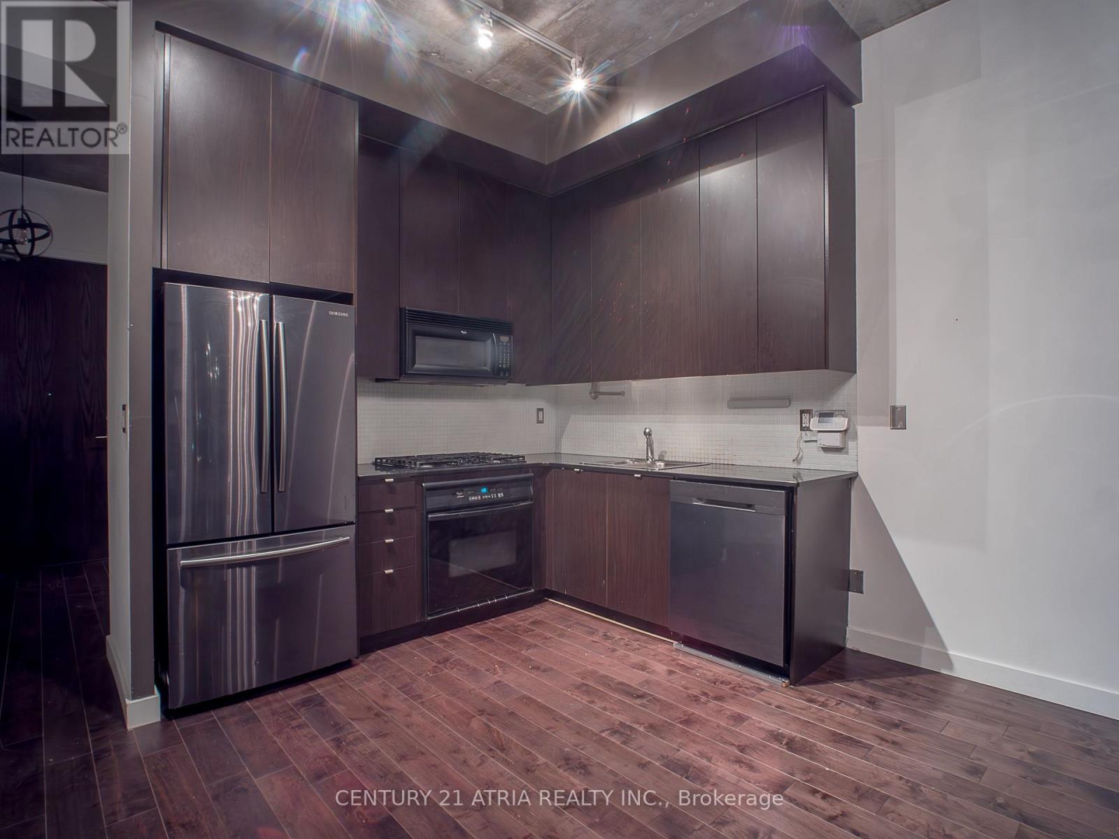 306 - 19 Brant Street, Toronto, Ontario  M5V 2L2 - Photo 5 - C11917153