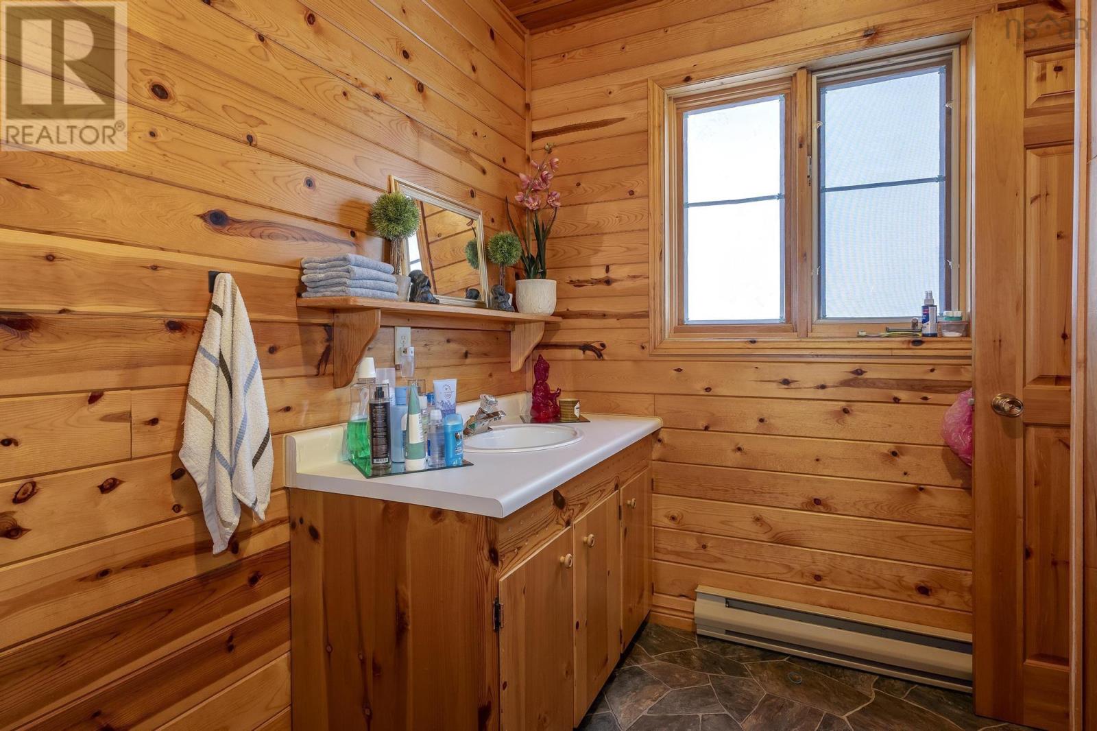 57 Somerset Drive, Sable River, Nova Scotia  B0T 1V0 - Photo 31 - 202500601