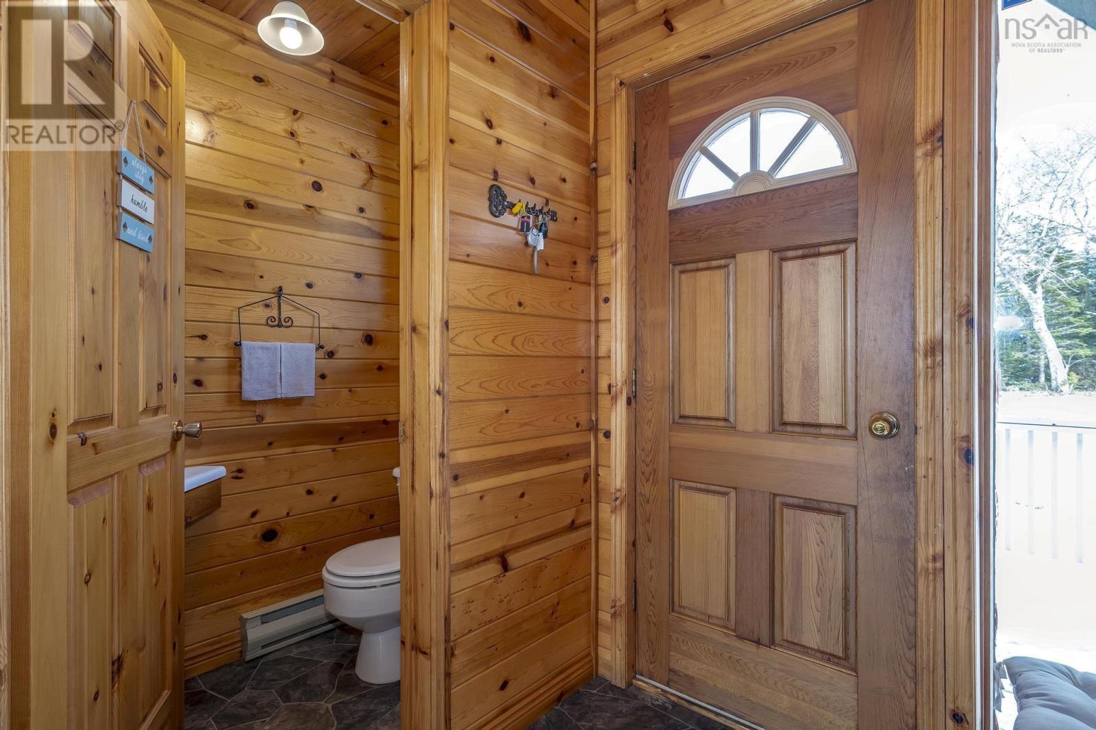 57 Somerset Drive, Sable River, Nova Scotia  B0T 1V0 - Photo 5 - 202500601