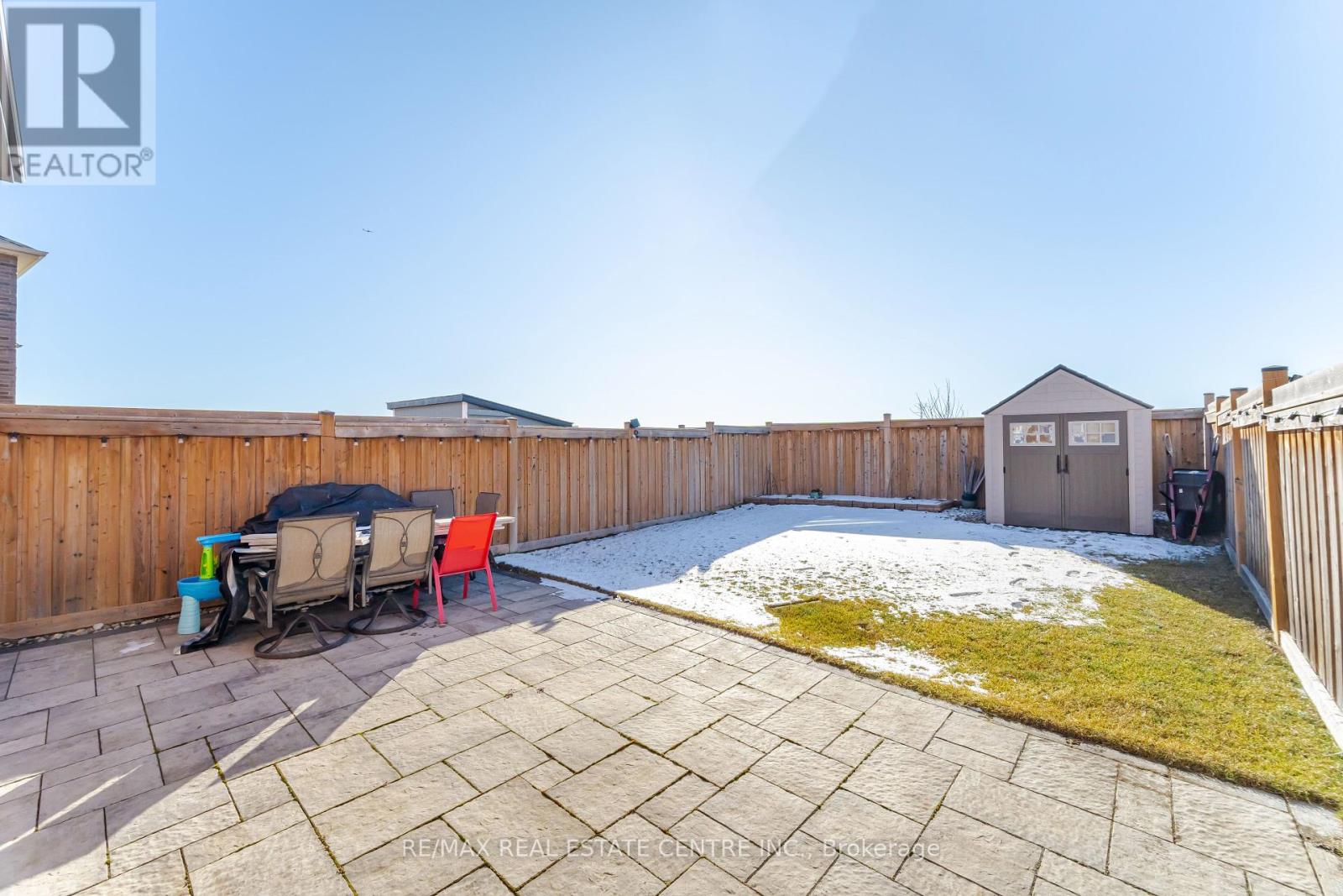 94 Little Britain Crescent, Brampton, Ontario  L6Y 0C3 - Photo 39 - W11917244