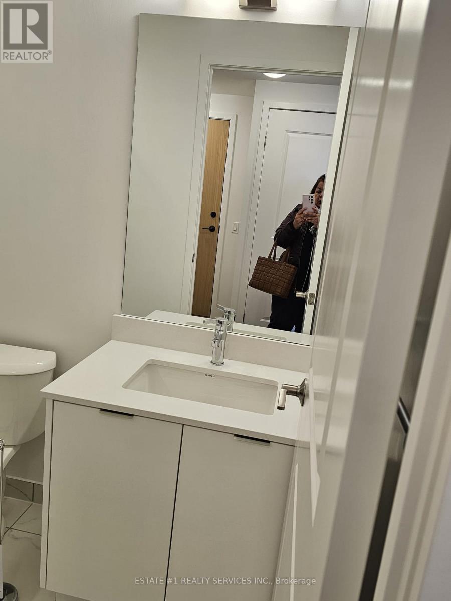 1410 - 204 Burnhamthorpe Road E, Mississauga, Ontario  L5A 0B3 - Photo 19 - W11917247
