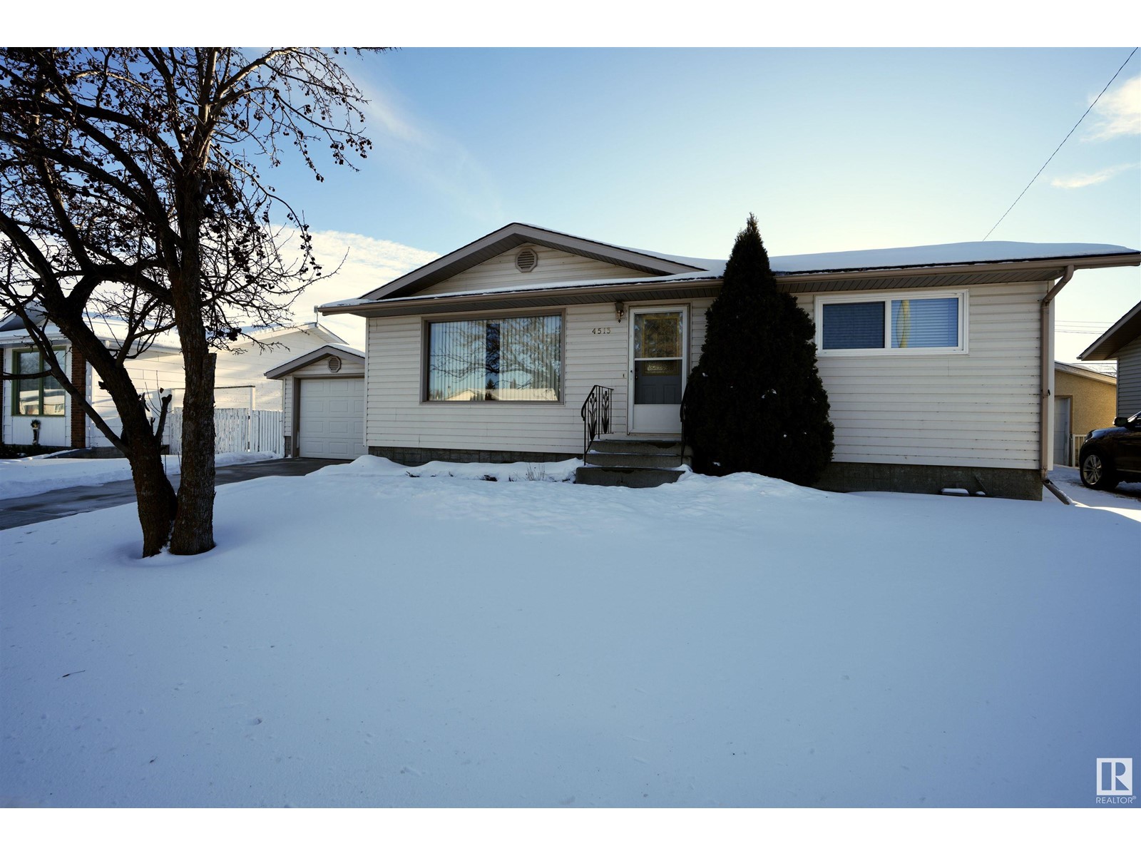 4513 51 AV, st. paul town, Alberta