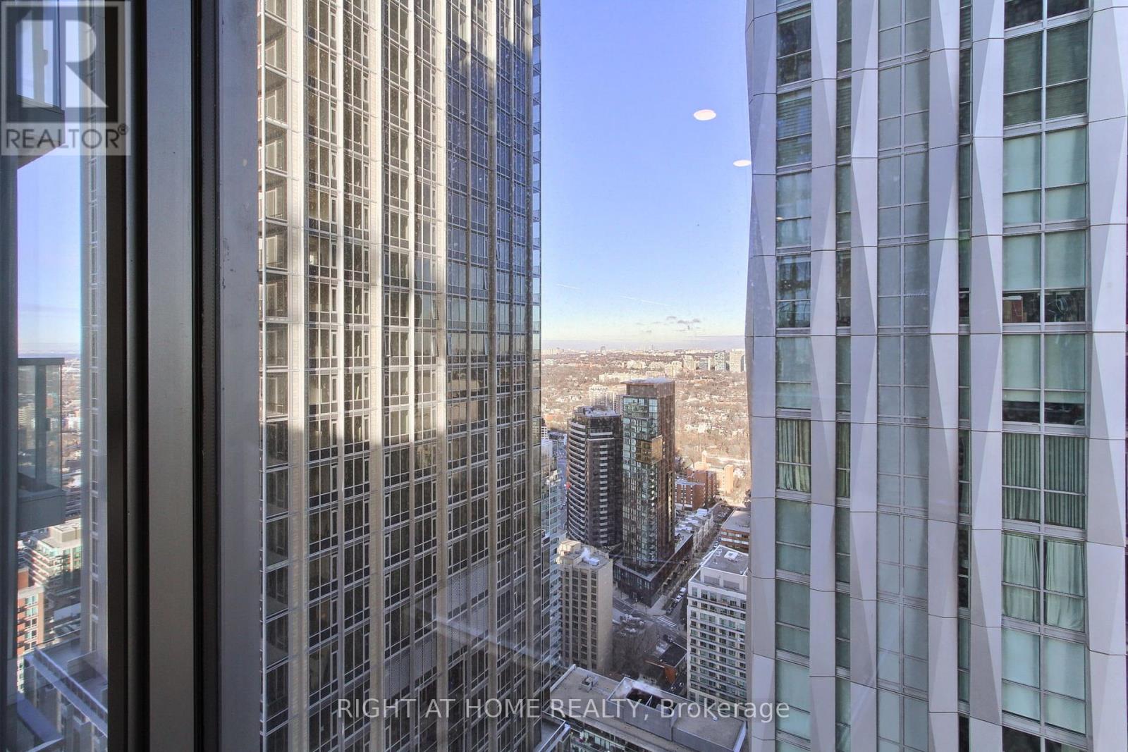 4001 - 8 Cumberland Street, Toronto, Ontario  M4W 0B6 - Photo 28 - C11917504