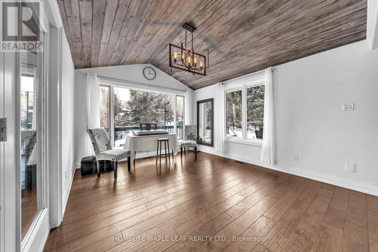 5702 Sixth Line, Erin, Ontario  N0B 1Z0 - Photo 17 - X11917513