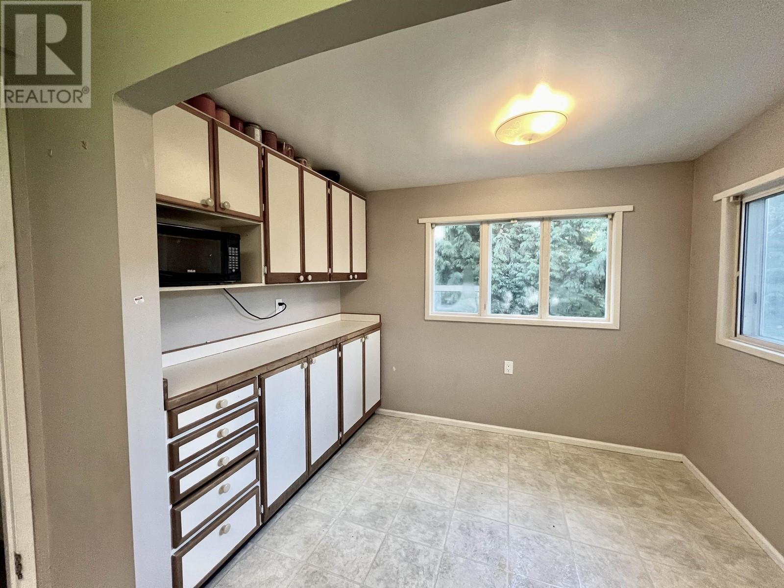 Property at 20 BRANT STREET image 5