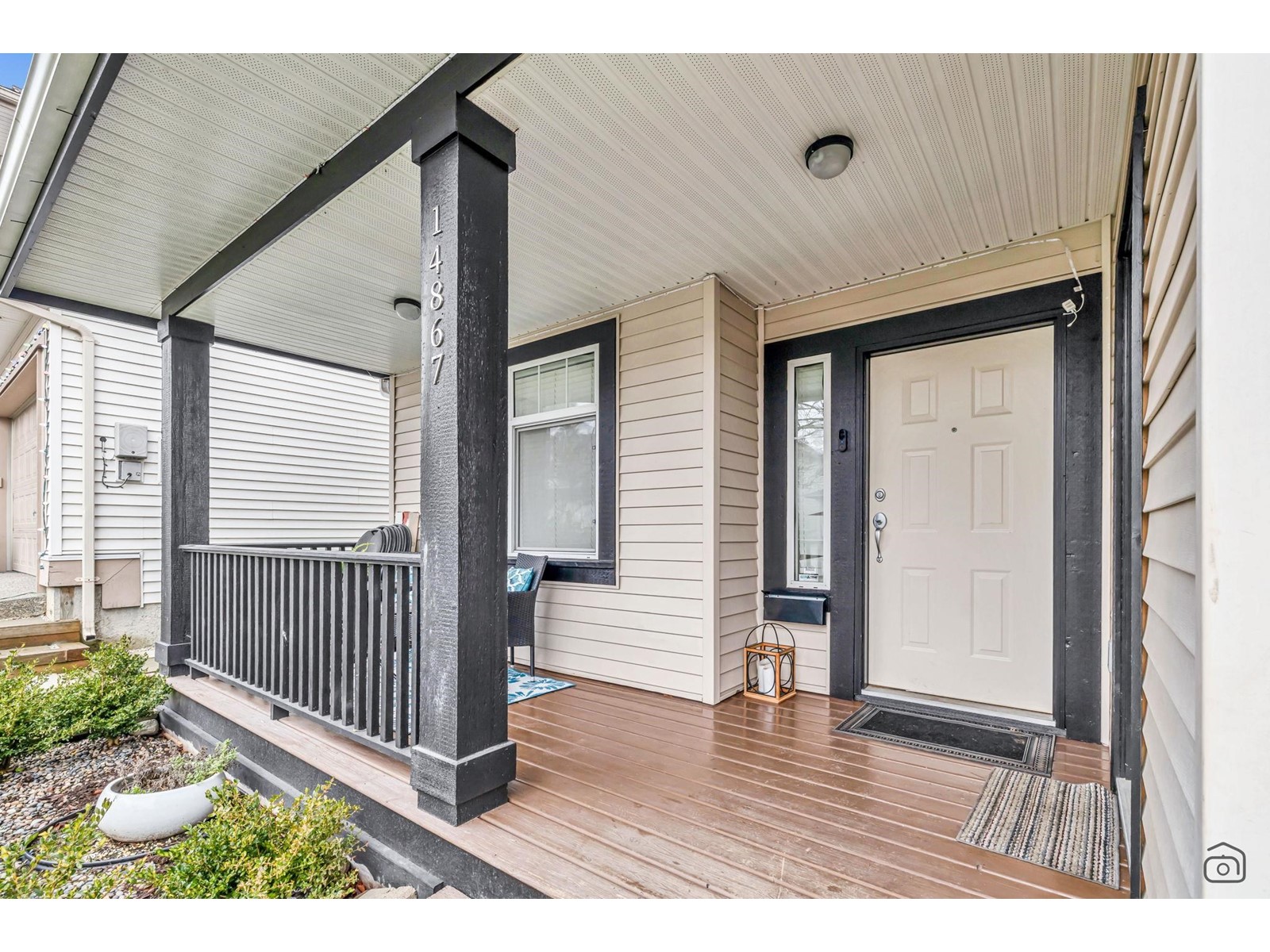Property at 14867 58A AVENUE image 4