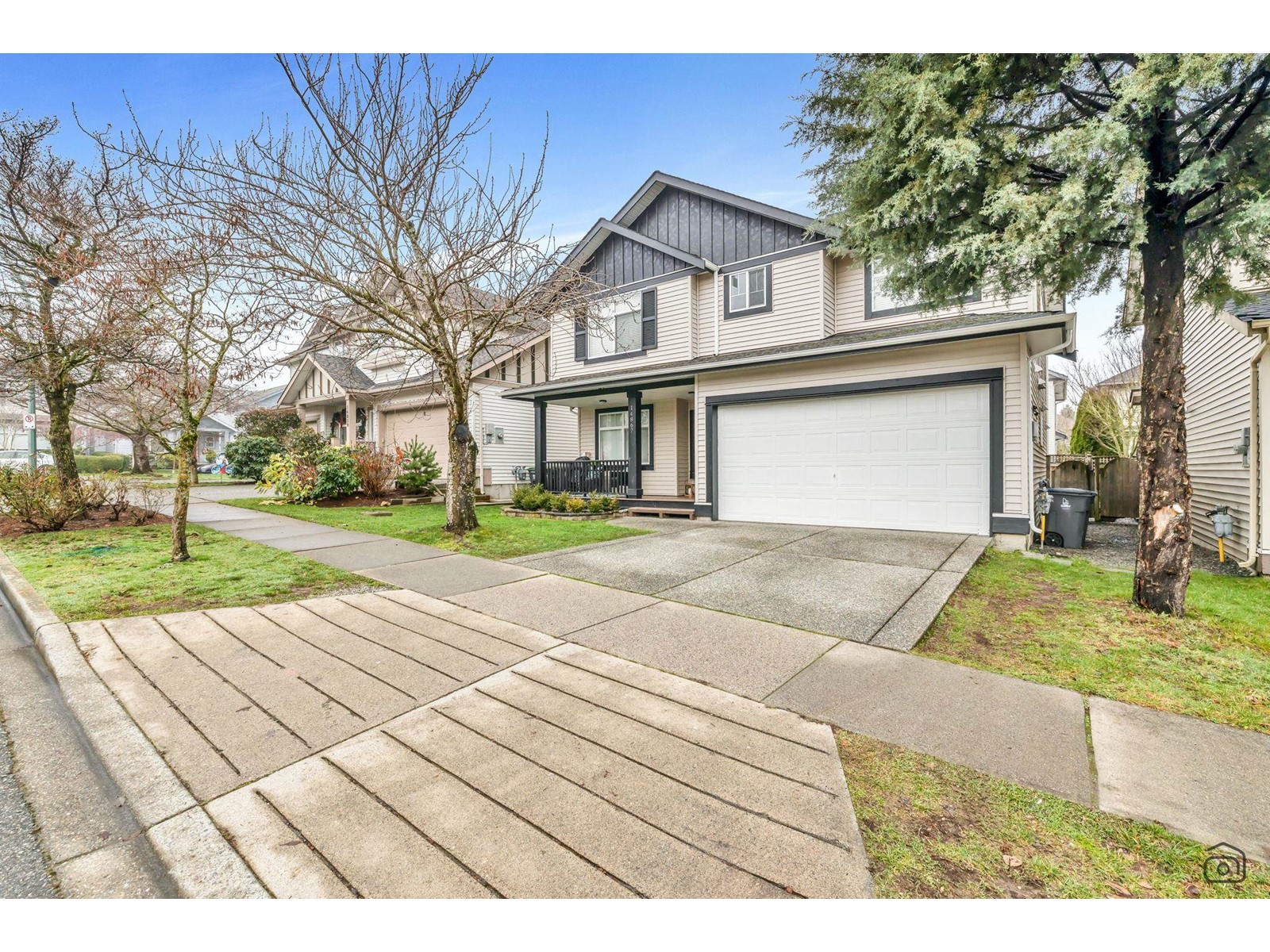 Property at 14867 58A AVENUE image 3