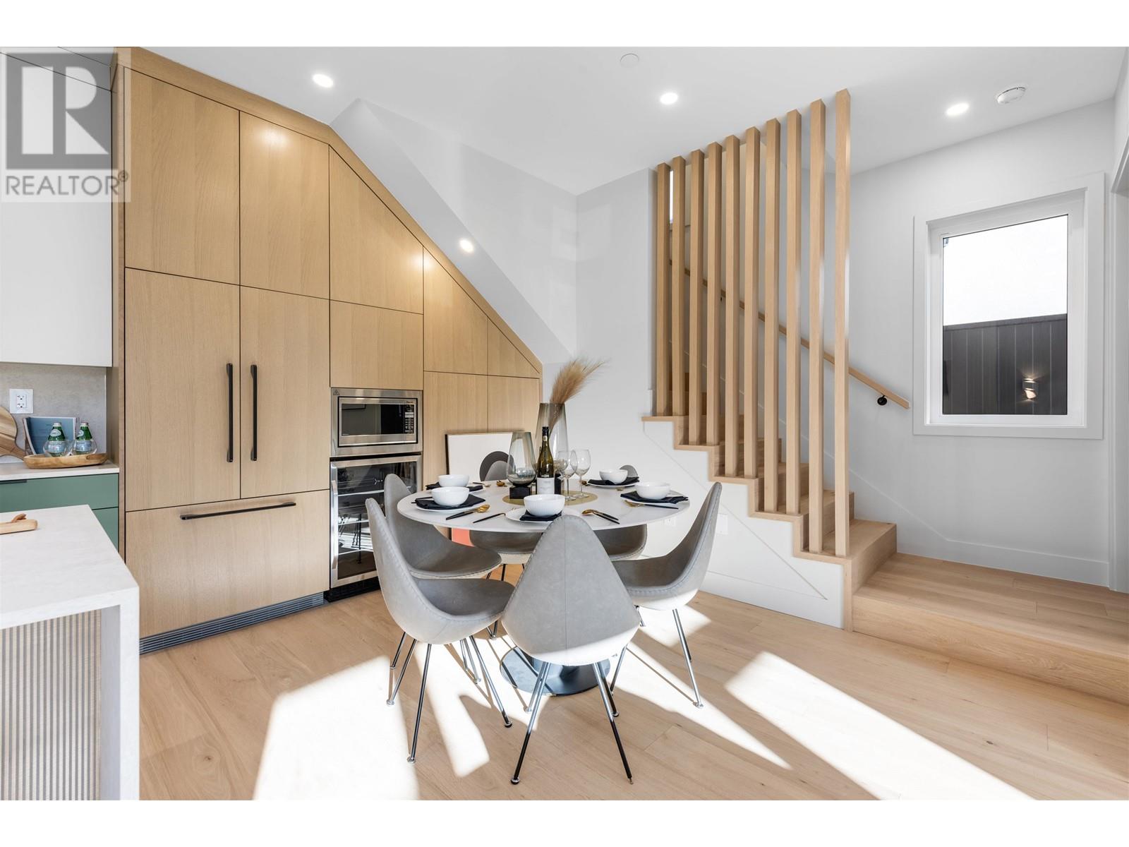 1 3565 Triumph Street, Vancouver, British Columbia V5K 1V2 - Photo 11 - R2946858