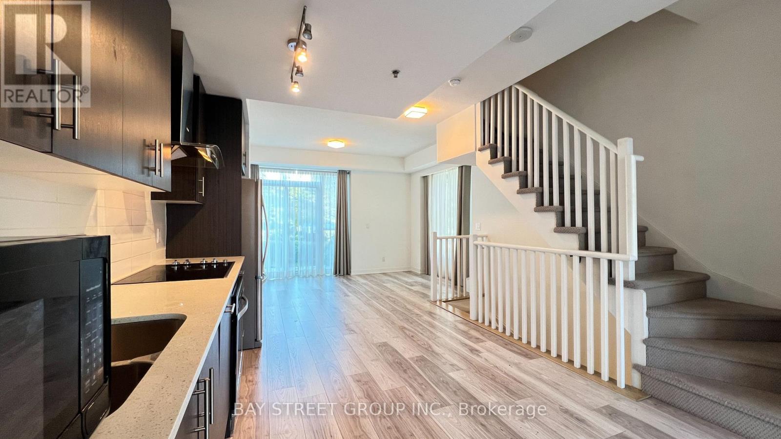 Th1 - 205 Bonis Avenue, Toronto, Ontario  M1T 3W6 - Photo 2 - E11917568