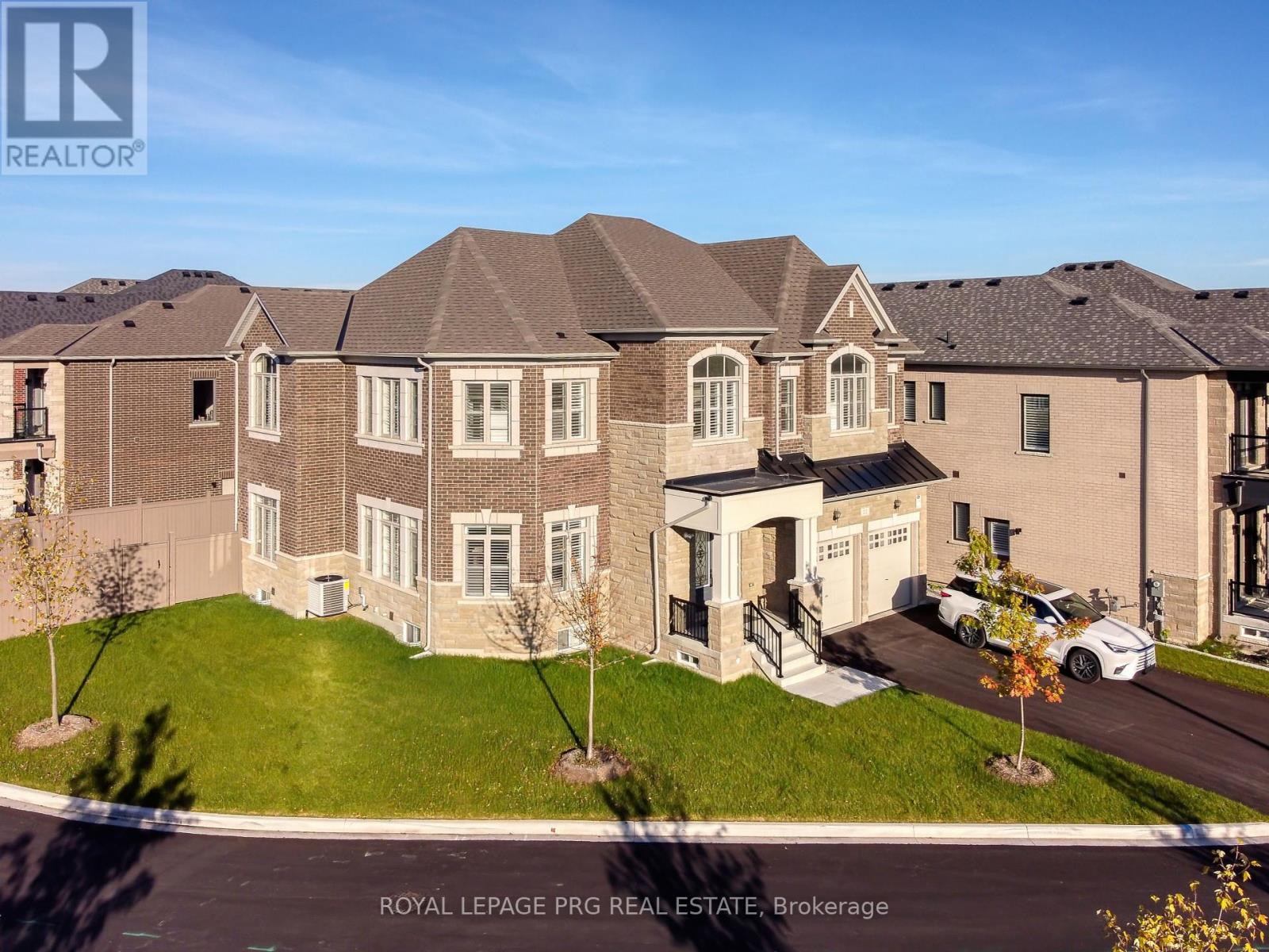Property at 11 JURA CRESCENT image 4