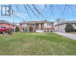 34 WILTSHIRE Drive, Brantford, Ontario