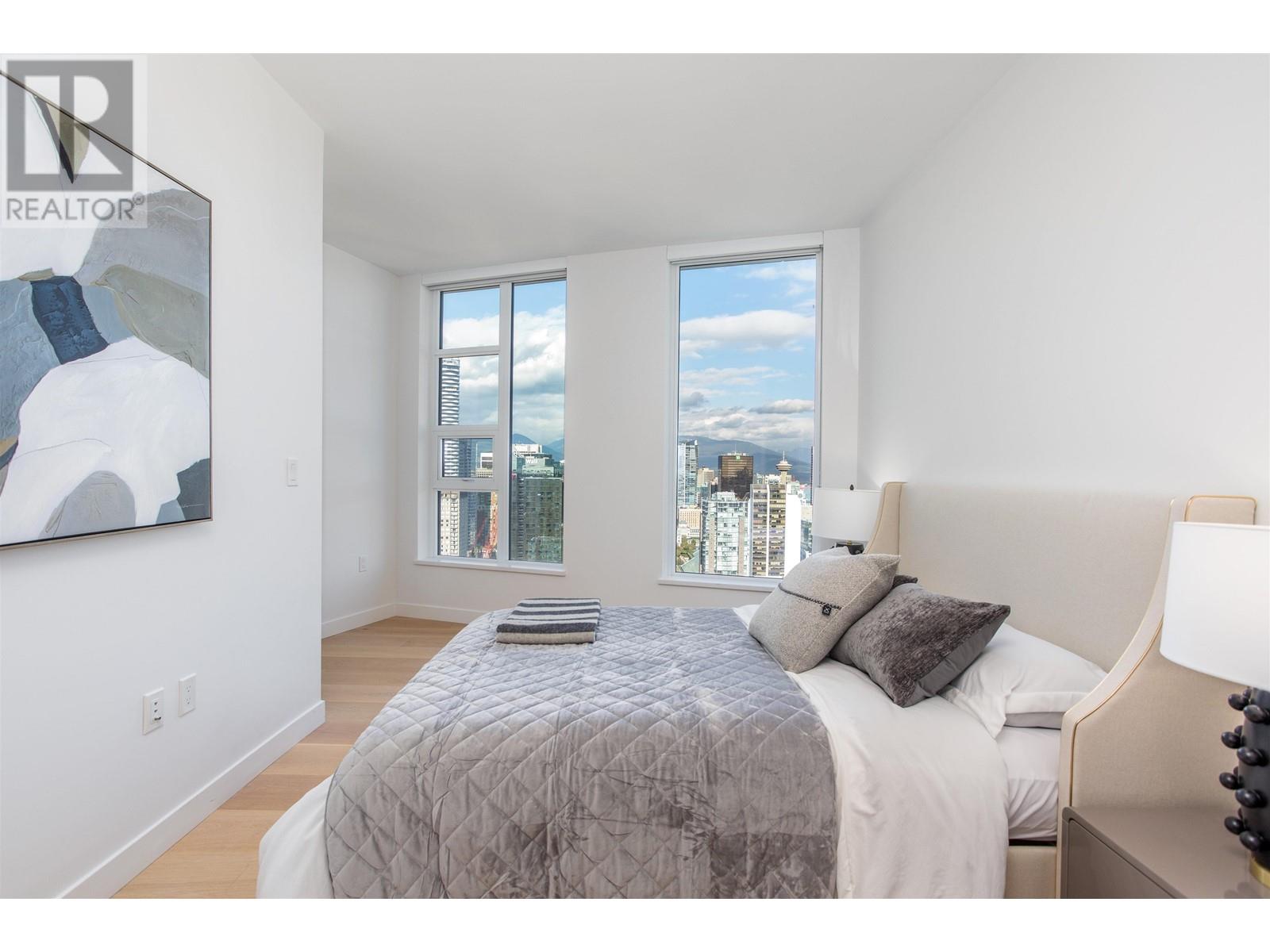 Listing Picture 27 of 40 : 3802 1289 HORNBY STREET, Vancouver / 溫哥華 - 魯藝地產 Yvonne Lu Group - MLS Medallion Club Member