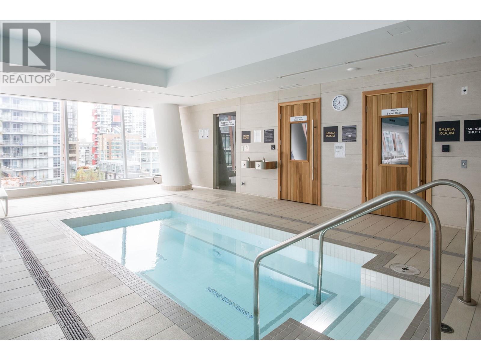 Listing Picture 31 of 40 : 3802 1289 HORNBY STREET, Vancouver / 溫哥華 - 魯藝地產 Yvonne Lu Group - MLS Medallion Club Member