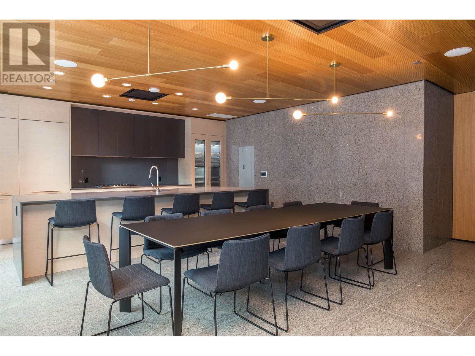 Listing Picture 37 of 40 : 3802 1289 HORNBY STREET, Vancouver / 溫哥華 - 魯藝地產 Yvonne Lu Group - MLS Medallion Club Member