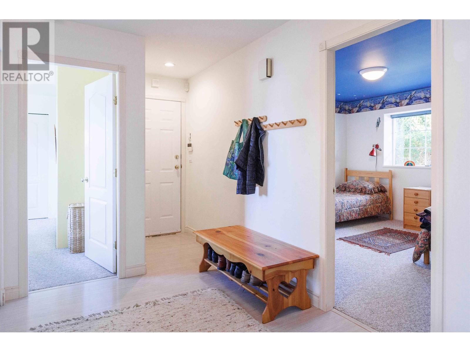 4757 Tamarack Place, Sechelt, British Columbia  V7Z 0E8 - Photo 31 - R2954813