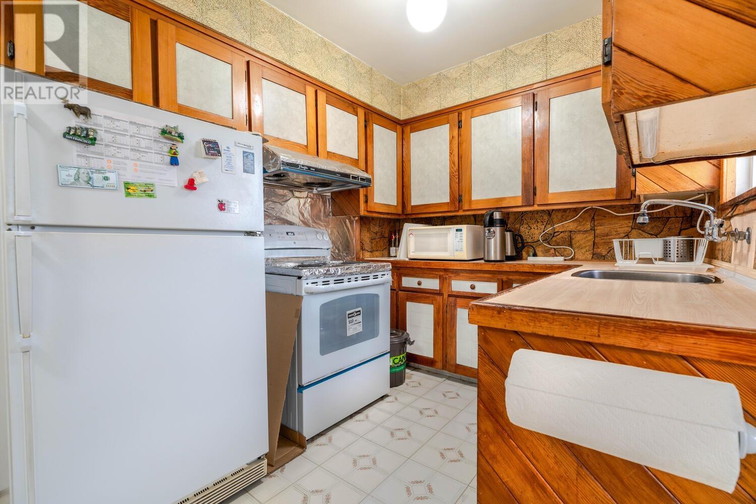 6180 Granville Avenue, Richmond, British Columbia  V7C 1G1 - Photo 10 - R2954814