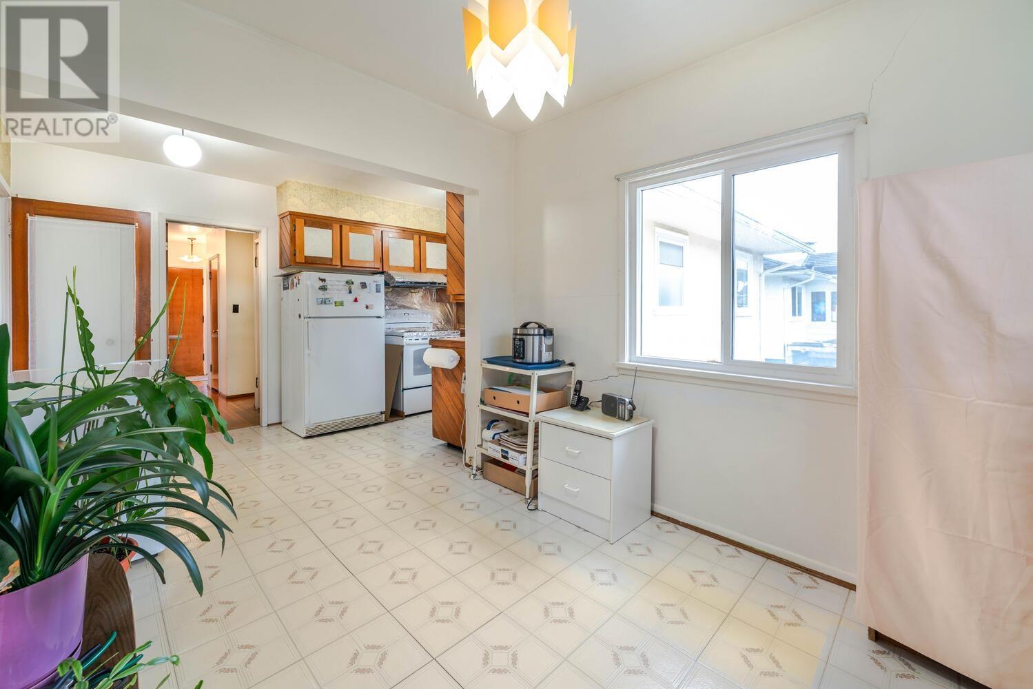 6180 Granville Avenue, Richmond, British Columbia  V7C 1G1 - Photo 12 - R2954814