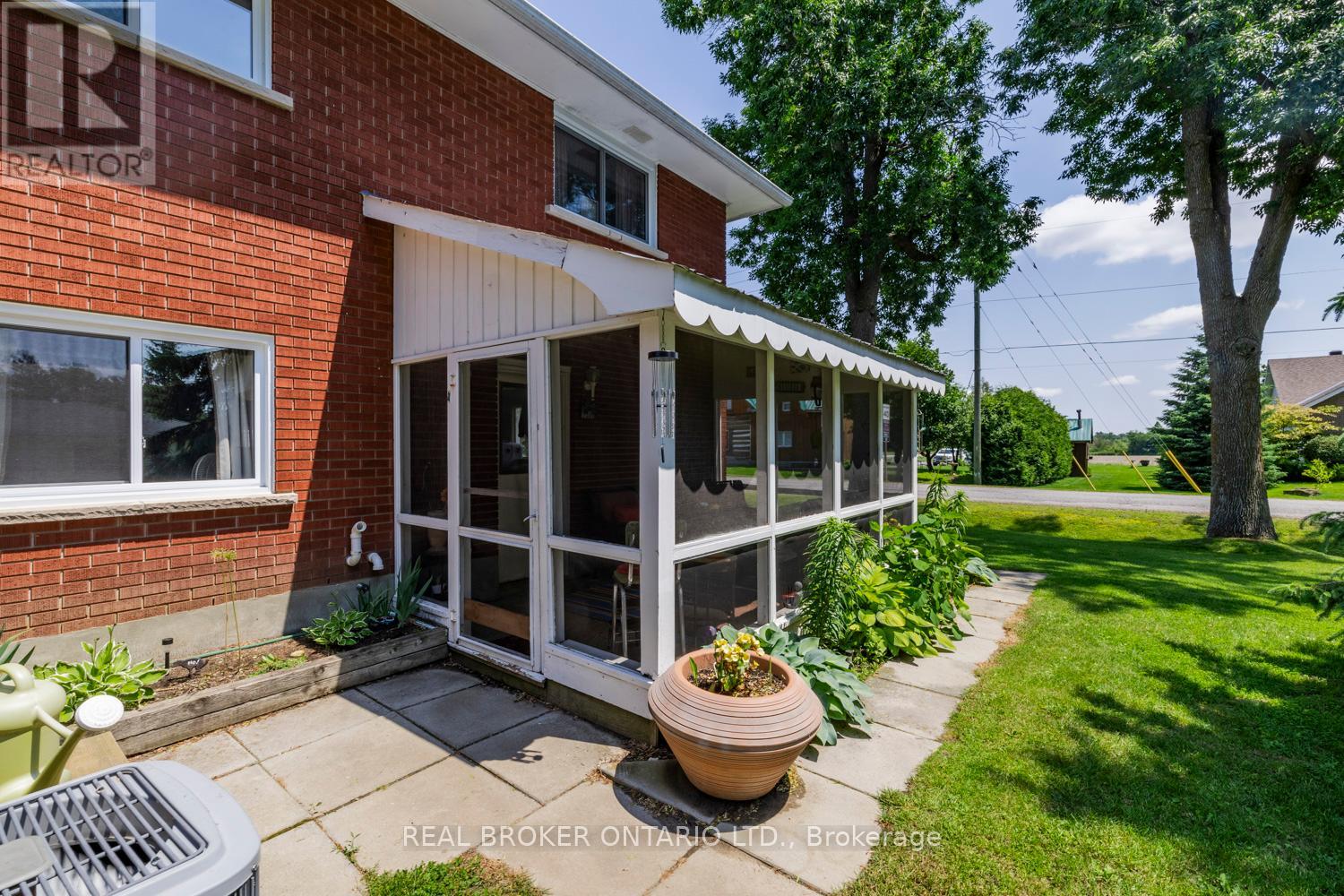 3698 Mcbean Street, Ottawa, Ontario  K0A 2Z0 - Photo 30 - X11917733