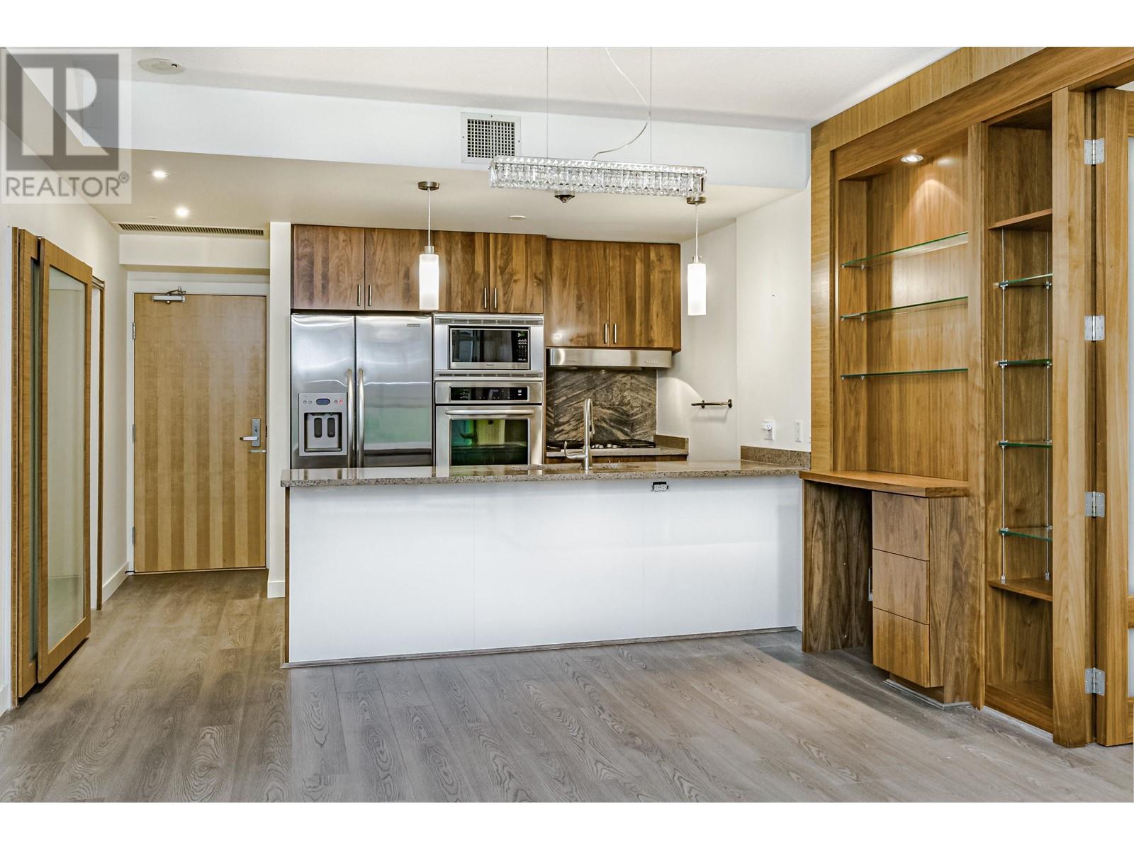 404 1211 Melville Street, Vancouver, British Columbia  V6E 0A7 - Photo 4 - R2954682