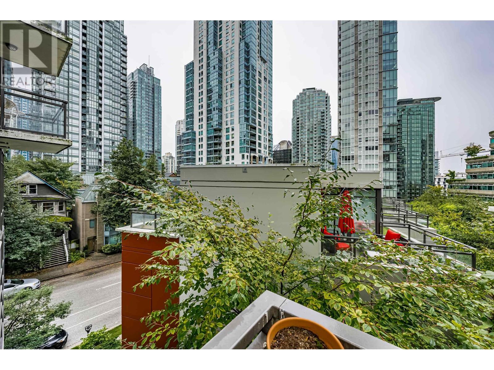 404 1211 Melville Street, Vancouver, British Columbia  V6E 0A7 - Photo 11 - R2954682