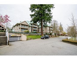 302 15130 29A AVENUE, surrey, British Columbia