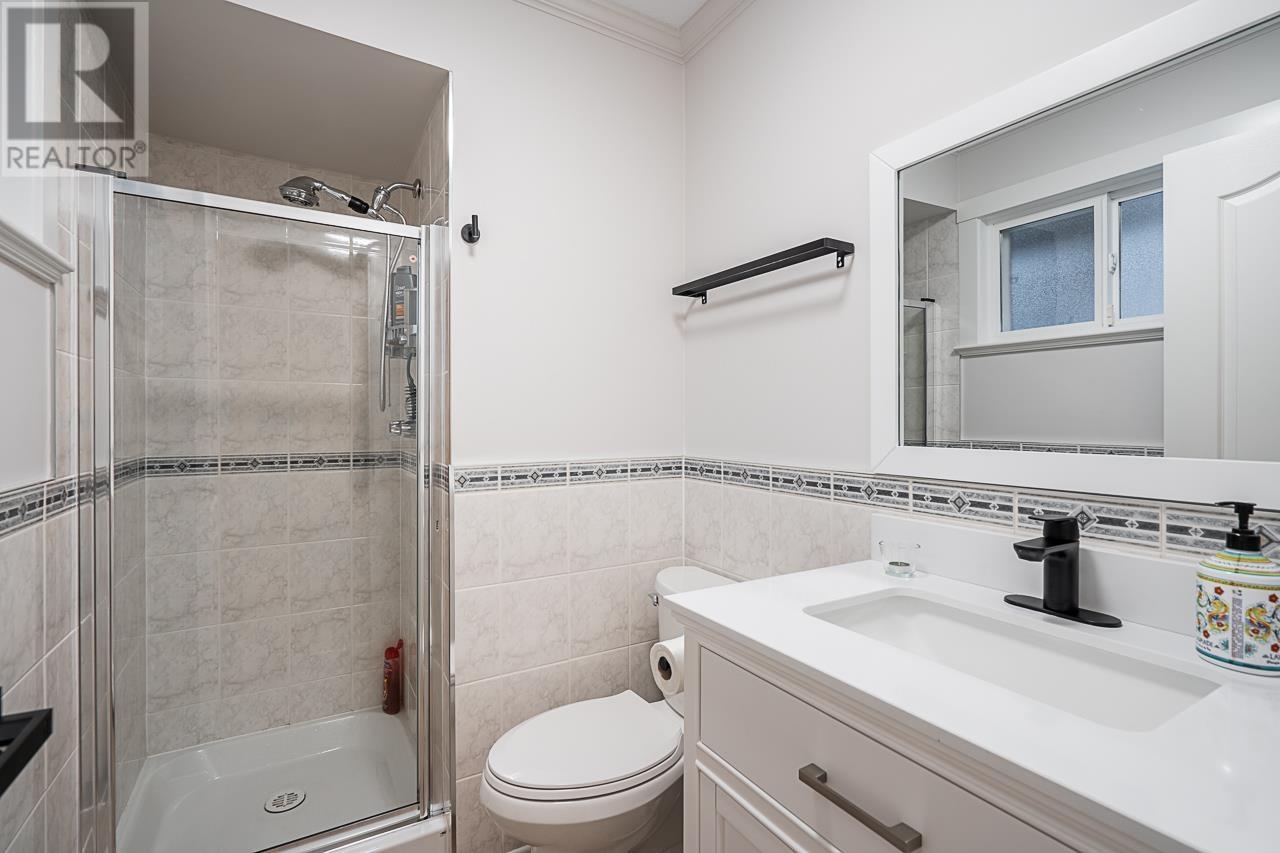 1986 Elizabeth Drive, Coquitlam, British Columbia  V3E 1X8 - Photo 17 - R2952664